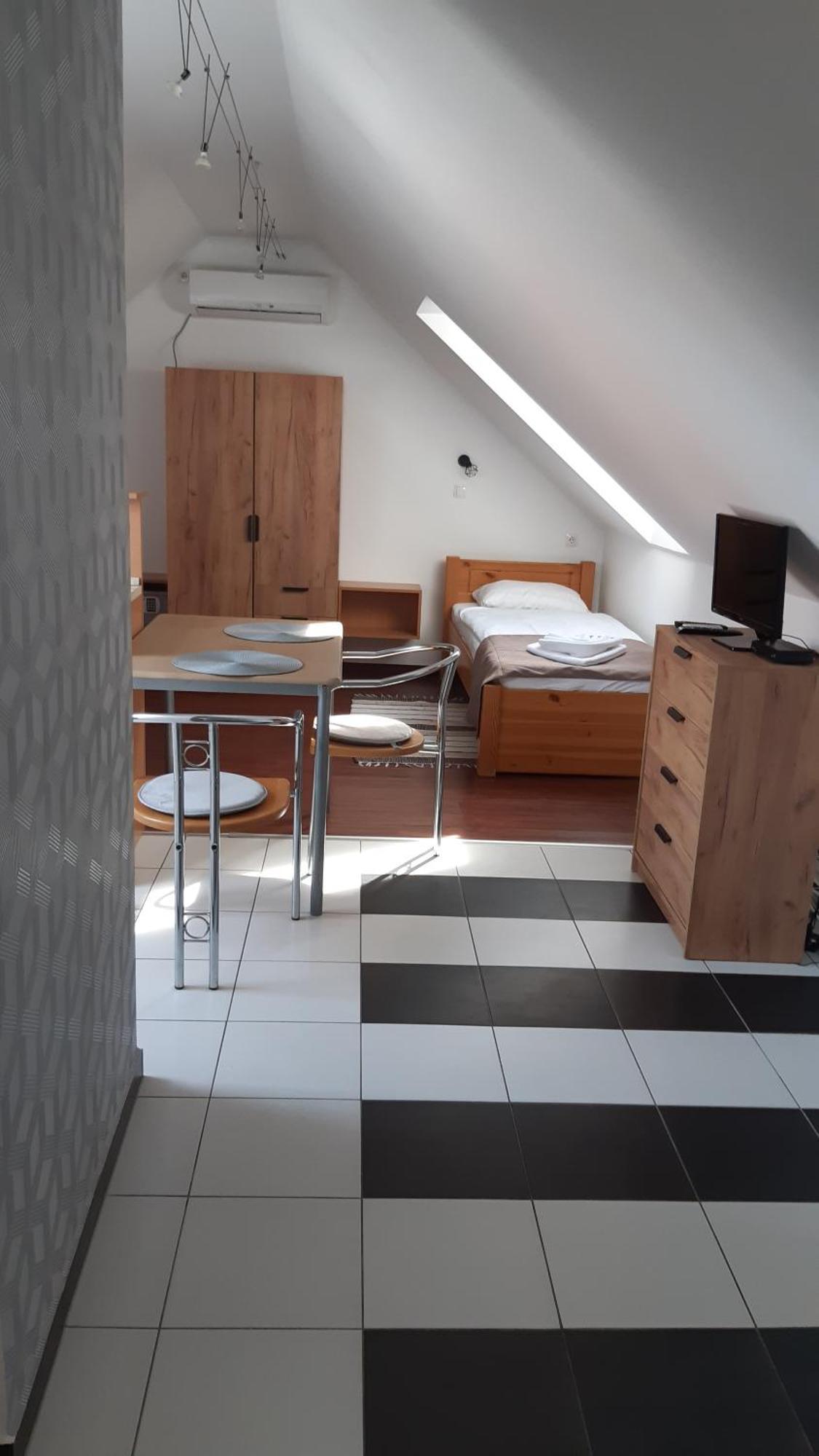 Mary Apartmanhaz Heviz Luaran gambar