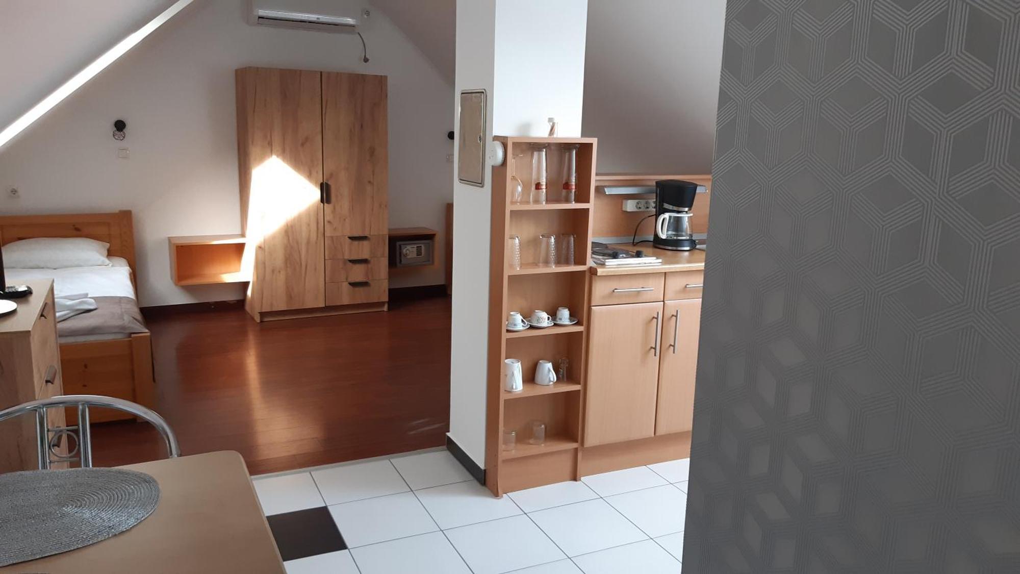 Mary Apartmanhaz Heviz Luaran gambar