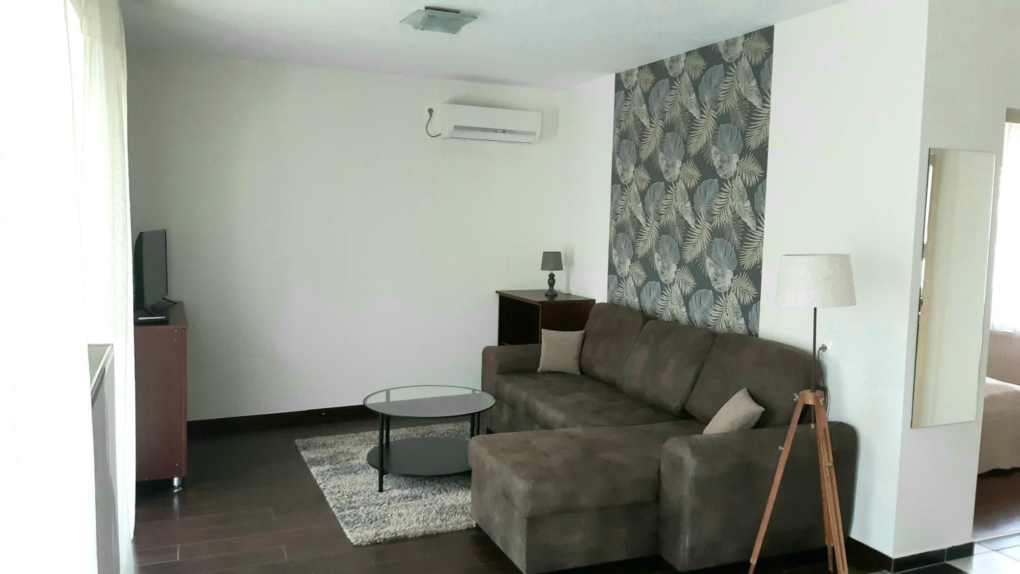 Mary Apartmanhaz Heviz Luaran gambar