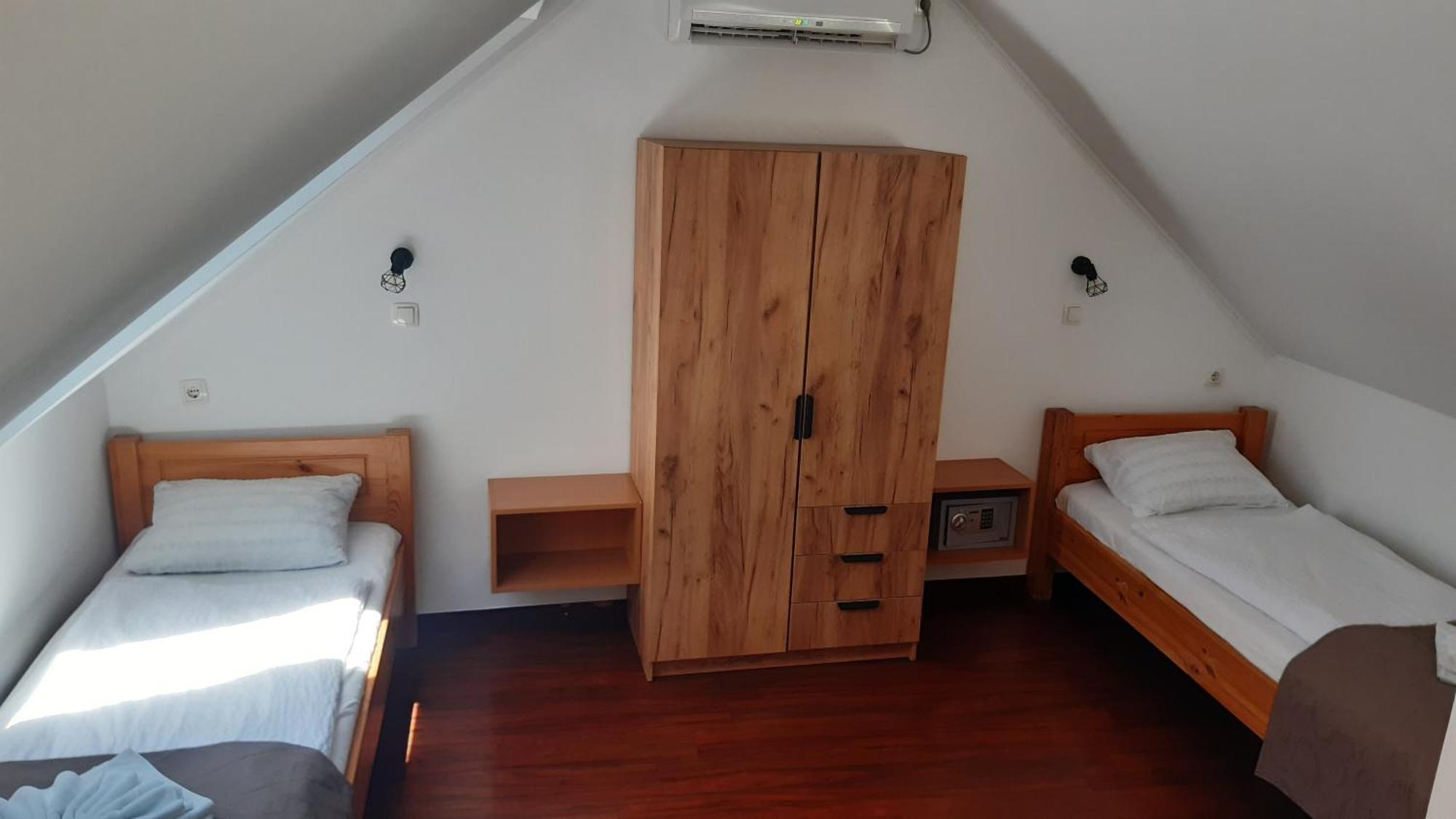Mary Apartmanhaz Heviz Luaran gambar