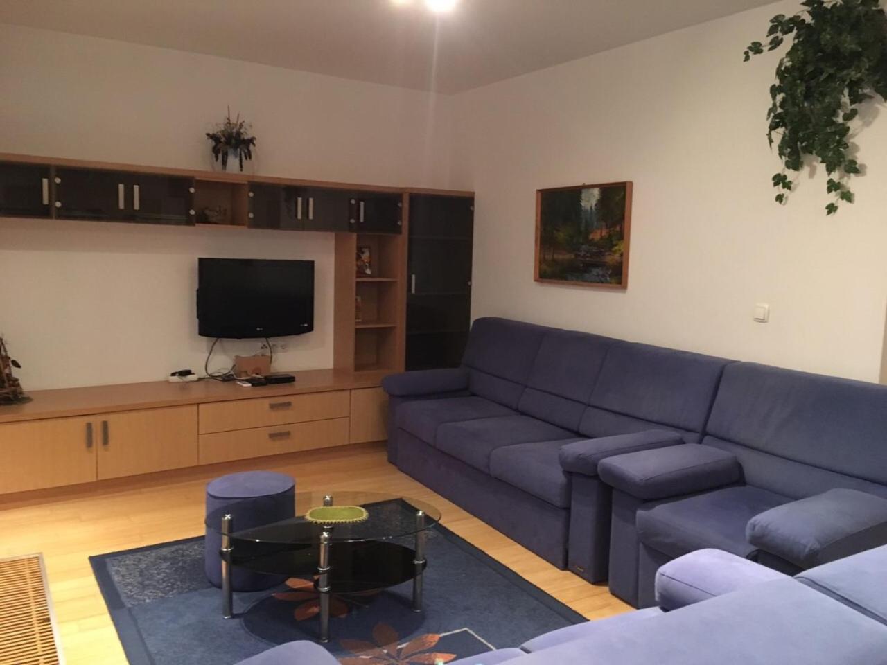 Mary Apartmanhaz Heviz Luaran gambar